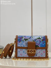 Load image into Gallery viewer, LB716 Dauphine MM / HIGHEST QUALITY VERSION / 9.8 x 6.7 x 4.1 inches
