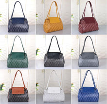 Load image into Gallery viewer, GY003 Rouette PM Bag / 9x5.5x12.2inch
