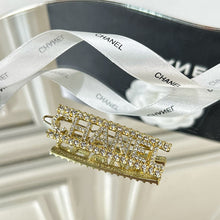 Load image into Gallery viewer, JW596 CC Hairpin
