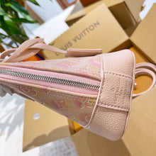 Load image into Gallery viewer, LB721 Alma BB /  9.3 x 6.9 x 4.5 inches
