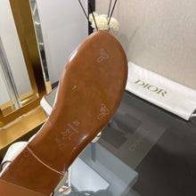 Load image into Gallery viewer, SE845 DR D-Club Sandals / Size4-11
