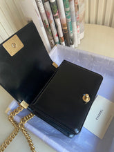 Load image into Gallery viewer, CC525 MINI Boy/HIGHEST QUALITY VERSION 7.1x5.1x2.6inch
