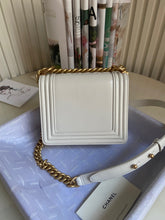 Load image into Gallery viewer, CC526 MINI Boy/HIGHEST QUALITY VERSION 7.1x5.1x2.6inch
