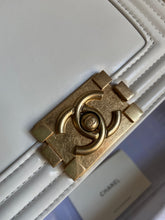 Load image into Gallery viewer, CC526 MINI Boy/HIGHEST QUALITY VERSION 7.1x5.1x2.6inch
