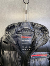 Load image into Gallery viewer, CLTH275 Light Nylon convertible down jacket for Men
