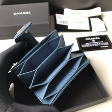 Load image into Gallery viewer, CC528 Card Holder / HIGHEST QUALITY VERSION / 4x2.4x0.8inch
