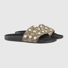 Load image into Gallery viewer, SE882 GC Pearl Slippers / Size5-12
