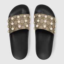 Load image into Gallery viewer, SE882 GC Pearl Slippers / Size5-12
