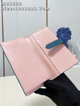 Load image into Gallery viewer, LB719 Vertical Wallet / HIGHEST QUALITY VERSION / 3.9 x 7.5 x 0.7 inches
