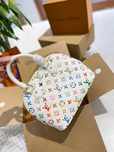 Load image into Gallery viewer, LB722 Alma BB /  9.3 x 6.9 x 4.5 inches
