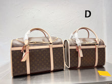 Load image into Gallery viewer, LB699 Dog Bag S(15.3x11.8x7.2inch)/M(17.3 x 12.6 x 9.1 inches)
