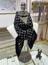 Load image into Gallery viewer, CLTH243 Scarves / 25x150cm(9.8x59inch)
