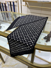 Load image into Gallery viewer, CLTH243 Scarves / 25x150cm(9.8x59inch)

