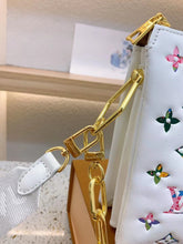 Load image into Gallery viewer, LB726 Coussin PM /  10.2 x 7.9 x 4.7 inches
