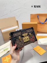 Load image into Gallery viewer, LB728 Petite Malle /  7.9 x 4.9 x 2.4 inches
