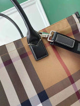 Load image into Gallery viewer, BUR095 Large Tote Bag / 45x34x19cm/17.7x13.4x7.5in
