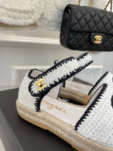 Load image into Gallery viewer, SE811 CC Flat / Size4-9
