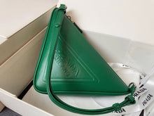 Load image into Gallery viewer, PD166 Triangle Leather Pouch / 10.2x6.3x2inch
