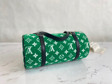 Load image into Gallery viewer, LB684 Papillon / HIGHEST QUALITY VERSION / 12.2 x 5.9 x 5.9 inches
