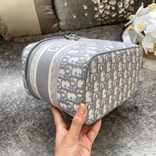 Load image into Gallery viewer, DR248 DiorTravel Vanity Case /  9.5 x 6.5 x 5.5 inches
