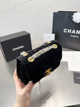 Load image into Gallery viewer, CC602 Classic Flap MINI Square Bag / 5.3x6.7x3.1inch
