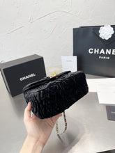 Load image into Gallery viewer, CC602 Classic Flap MINI Square Bag / 5.3x6.7x3.1inch
