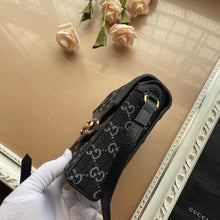 Load image into Gallery viewer, GC436 Horsebit 1955 mini bag / 4.5&quot;W x 6.7&quot;H x 1.6&quot;D
