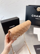 Load image into Gallery viewer, CC649 Wallet on the Chain / 8.6inch
