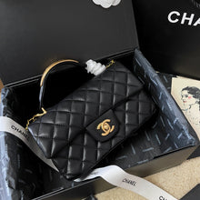 Load image into Gallery viewer, CC651 Mini Flap Bag with Top Handle /   4.7 × 7.8 × 2.3 in
