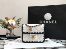 Load image into Gallery viewer, CC539 2022ss Shoulder Bag / HIGHEST QUALITY VERSION / SizeS/M
