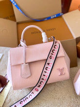 Load image into Gallery viewer, LB746 Cluny Mini / BB
