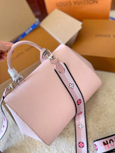 Load image into Gallery viewer, LB746 Cluny Mini / BB
