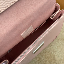 Load image into Gallery viewer, LB746 Cluny Mini / BB
