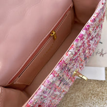 Load image into Gallery viewer, CC654 Small Pearl Handbag / 8.6x5.7x2.4inch
