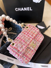 Load image into Gallery viewer, CC654 Small Pearl Handbag / 8.6x5.7x2.4inch
