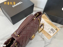 Load image into Gallery viewer, CC653 Calfskin Handbag / 9.8x6.5inch
