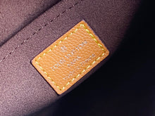 Load image into Gallery viewer, LB638 MARELLE / 9.8x5.9x3.1inch
