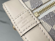 Load image into Gallery viewer, LB647 Alma BB Handbag / HIGHEST QUALITY VERSION
