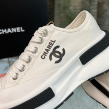 Load image into Gallery viewer, SE983 CC Sneakers / Sneaker Boots
