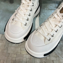 Load image into Gallery viewer, SE983 CC Sneakers / Sneaker Boots
