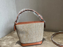 Load image into Gallery viewer, LB666 Petit Bucket / 9.4 x 7.5 x 7.3 inches
