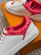 Load image into Gallery viewer, SE970 LB Frontrow Sneaker / Size4-11
