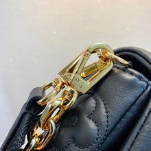 Load image into Gallery viewer, LB663 Wallet on Strap Bubblegram / HIGHEST QUALITY VERSION / 7.9 x 4.7 x 2.4 inches
