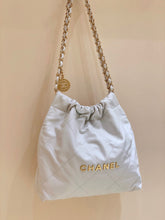 Load image into Gallery viewer, CC563 CC 22 Handbag / HIGHEST QUALITY VERSION / Small/Medium/Large
