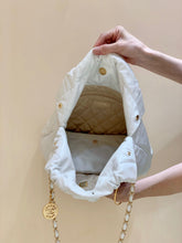 Load image into Gallery viewer, CC563 CC 22 Handbag / HIGHEST QUALITY VERSION / Small/Medium/Large
