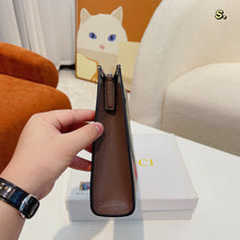 Load image into Gallery viewer, GC472 Clutch / 13x5.9inch
