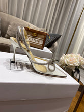 Load image into Gallery viewer, SE857 M&amp;M Double Bow Crysta Transparent Heels / Size4-11
