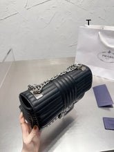 Load image into Gallery viewer, PD193 Diagramme Shsoulder Bag / 10.6x6.3inch
