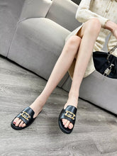 Load image into Gallery viewer, SE987 Women&#39;s Interlocking G cut-out Slide Sandal / Size4-11
