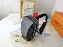 Load image into Gallery viewer, MBG038 Double Phone Pouch NM / 4.3 x 7.1 x 3.1 inches
